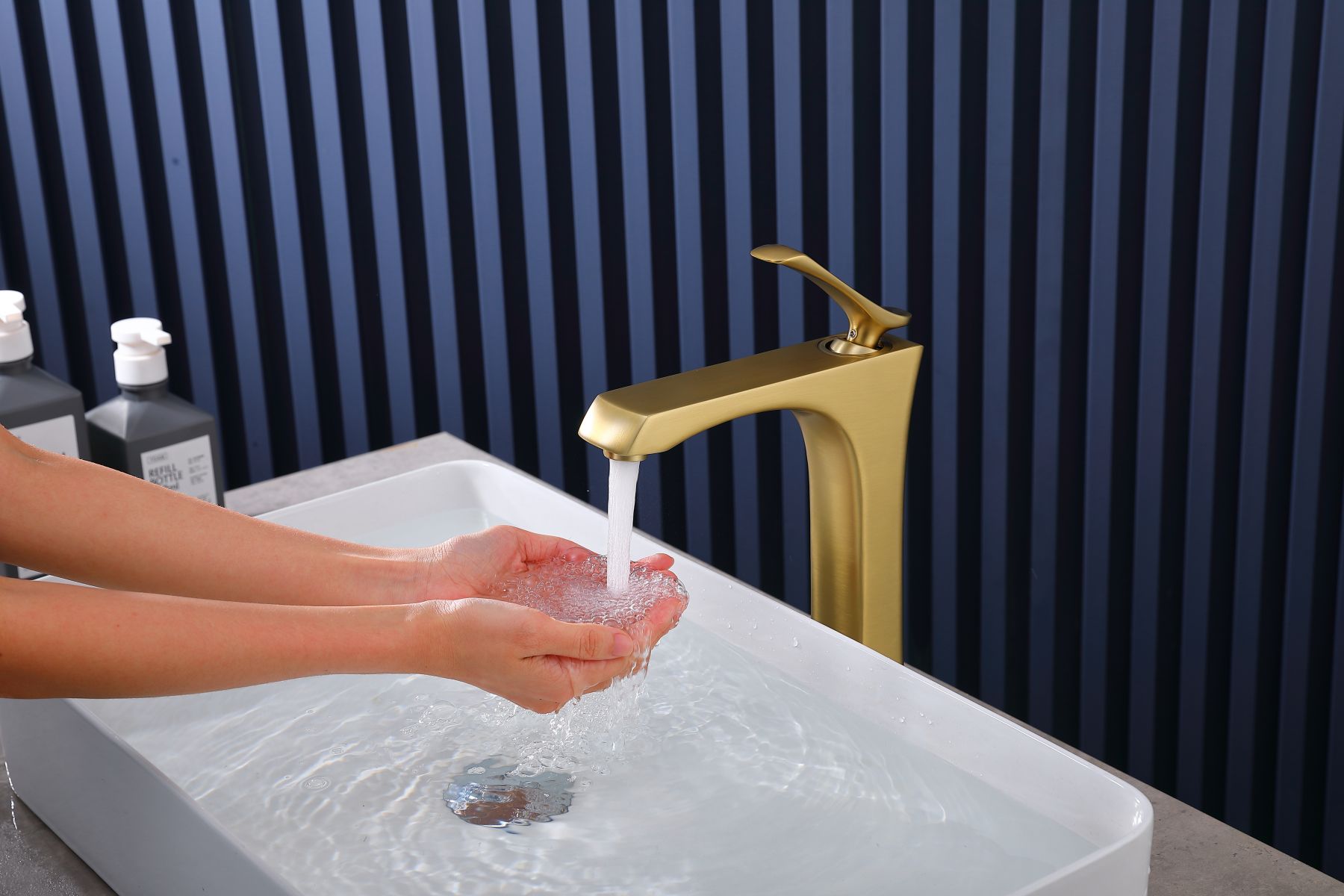 Solid Messing Gefäß Waschbecken Wasserhahn für Badezimmer