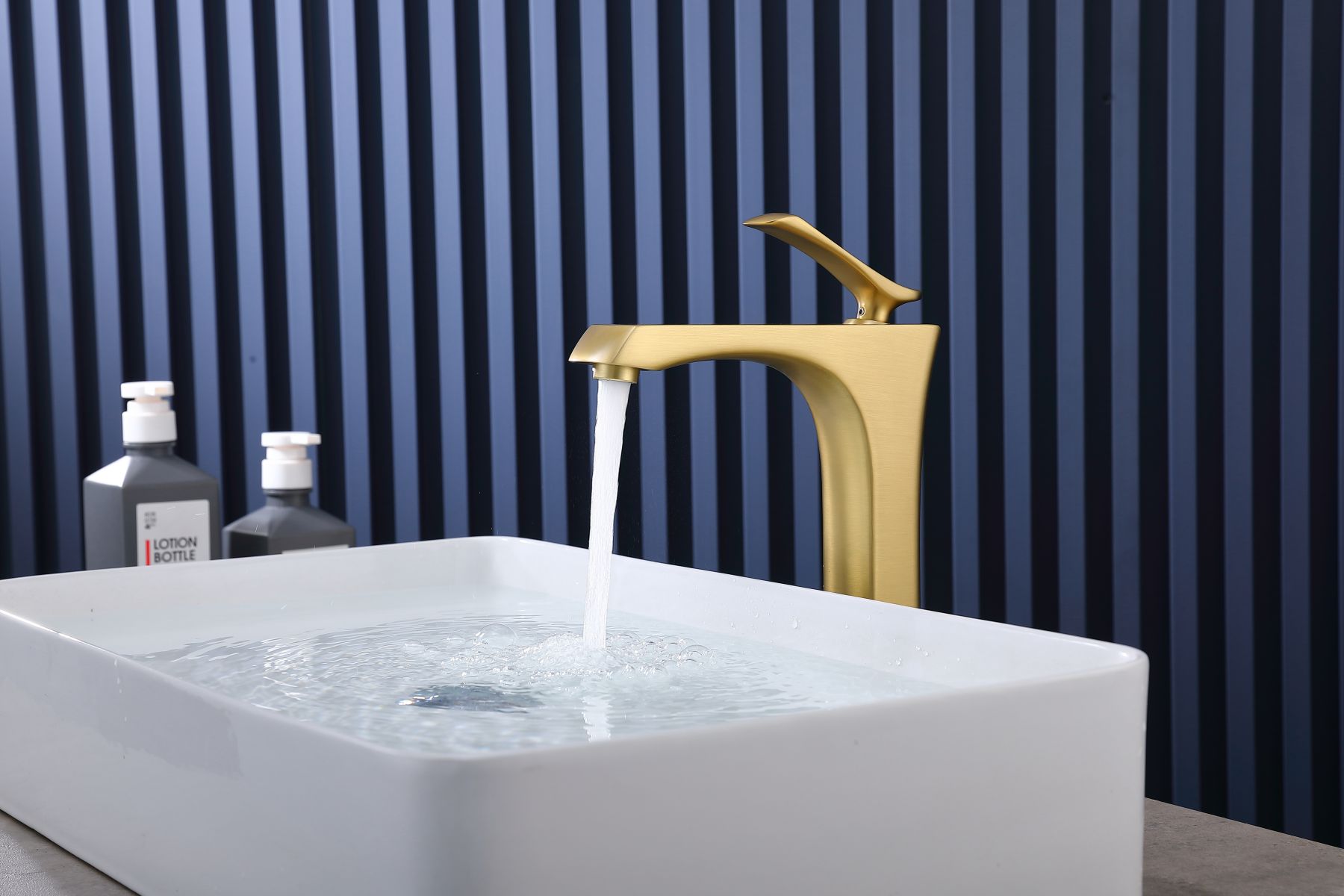 Solid Brass Vessel Sink Faucet for Bathroom