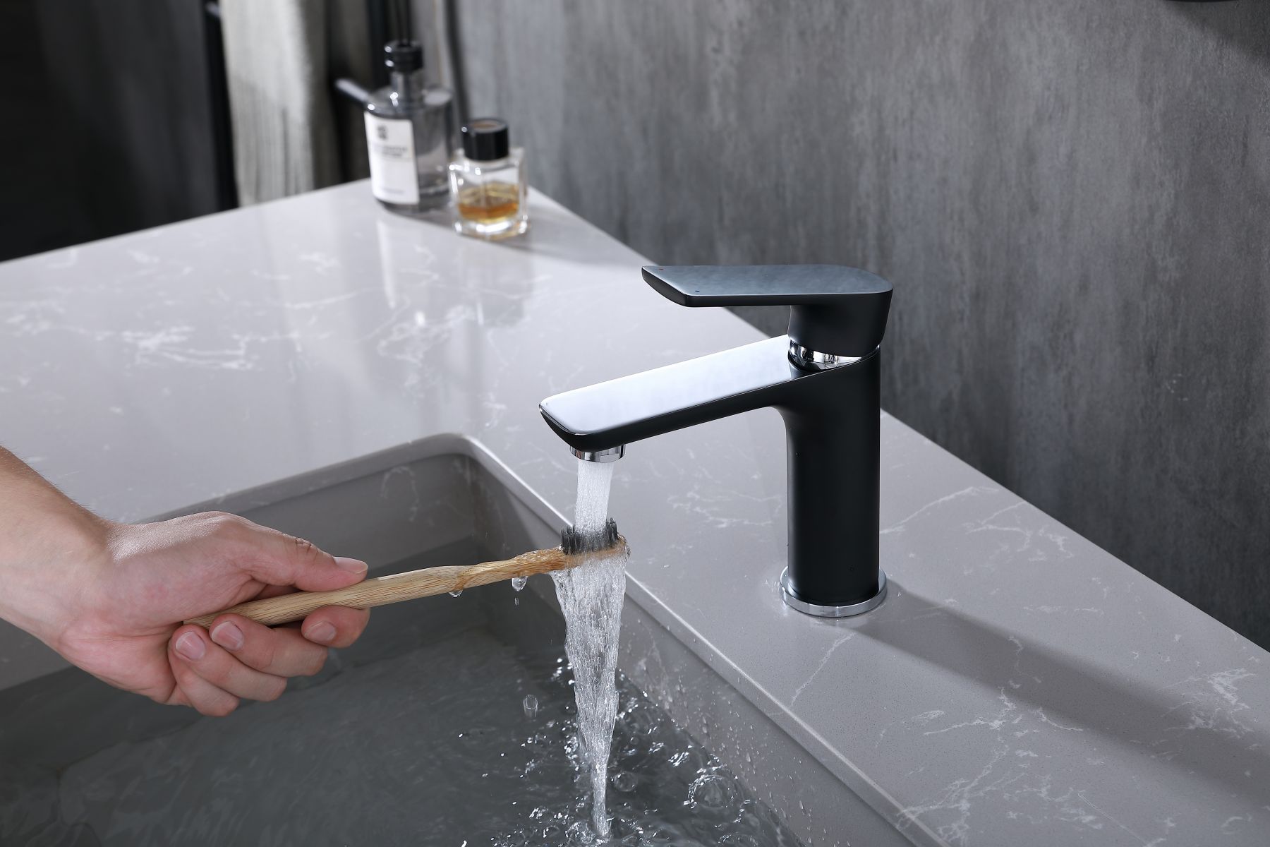High Quality Bathroom Faucets Single Handle