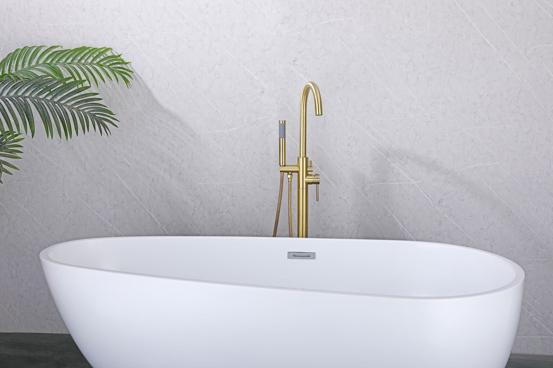 luxury freestanding tub faucet